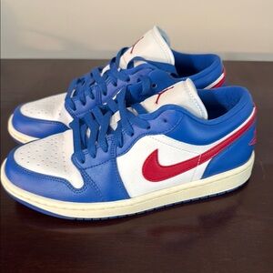Nike Blue and Red Sneakers High-Top